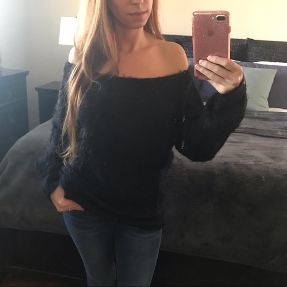 Black Multi-way Soft Sweater Pullover - Picture 7 of 16